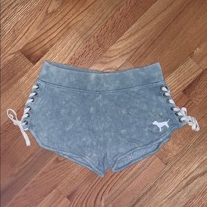 NEW XS PINK BRAND SHORTS